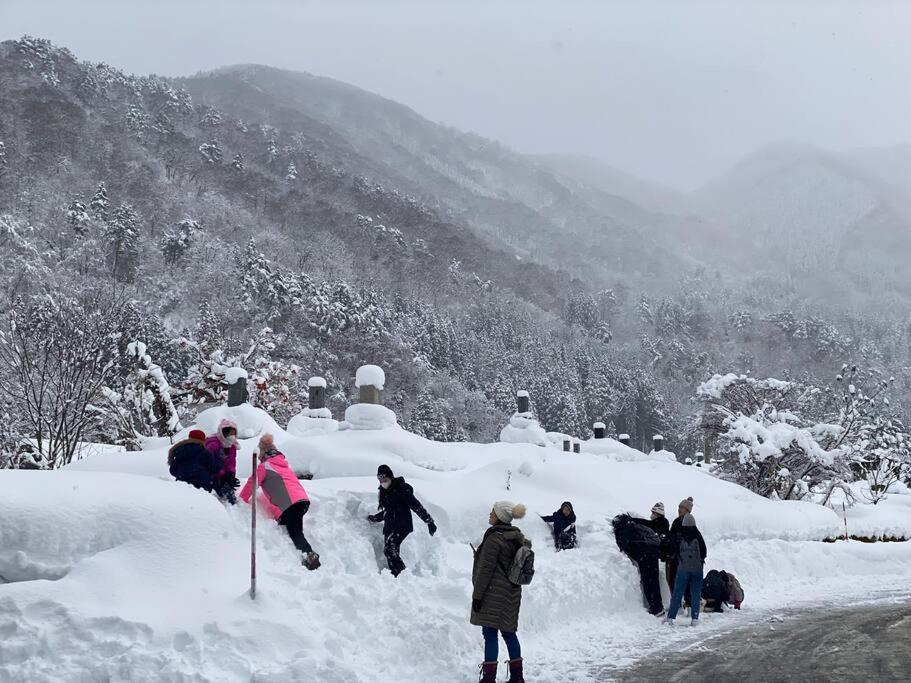 Way Shirakawago - Private, Free Parking And Newly Opened 2022 Way Shirakawago Lejlighed Eksteriør billede